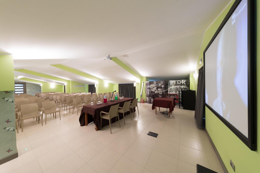 Hotel La Ninfea Montesilvano Marina Zewnętrze zdjęcie