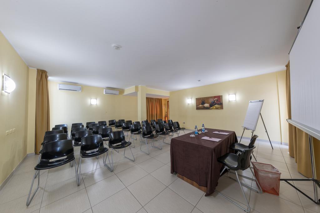 Hotel La Ninfea Montesilvano Marina Zewnętrze zdjęcie