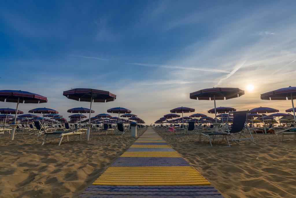 Hotel La Ninfea Montesilvano Marina Zewnętrze zdjęcie