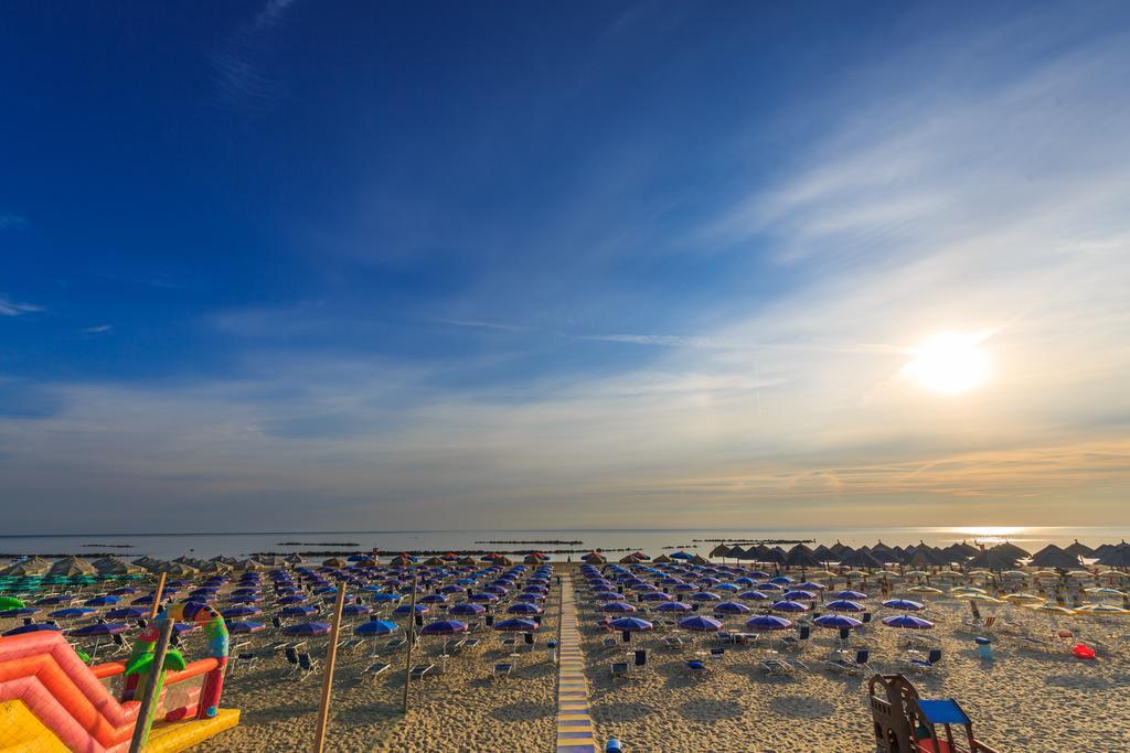 Hotel La Ninfea Montesilvano Marina Zewnętrze zdjęcie