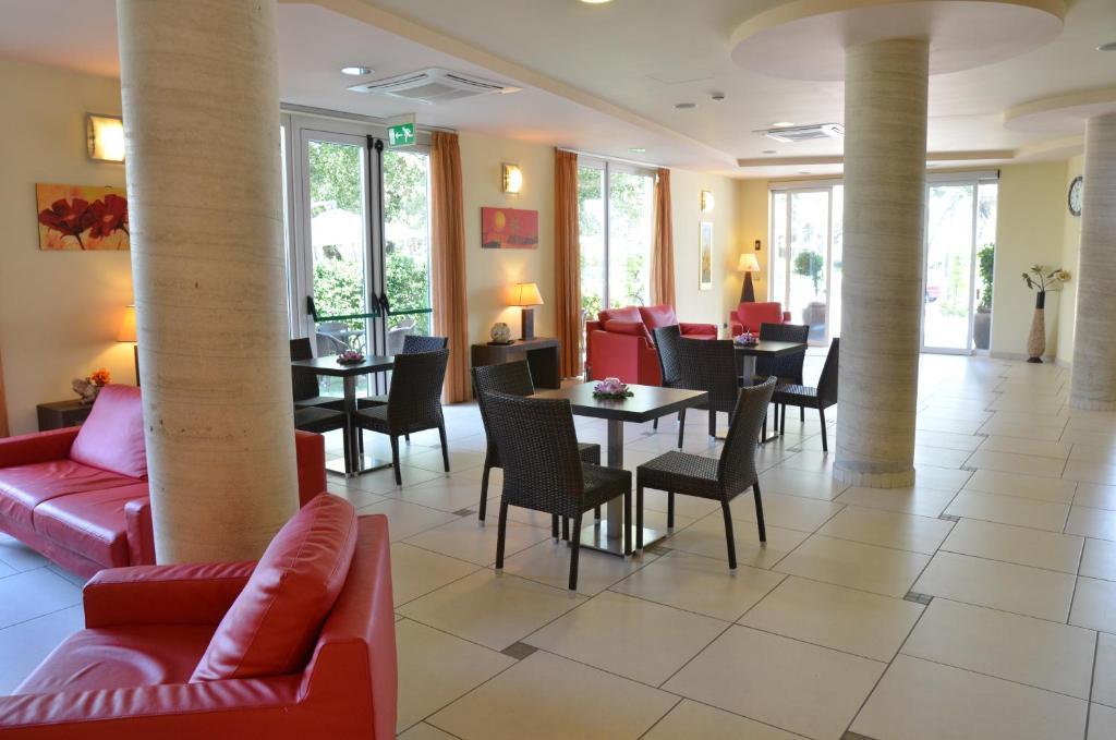 Hotel La Ninfea Montesilvano Marina Zewnętrze zdjęcie