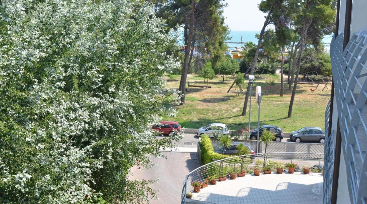 Hotel La Ninfea Montesilvano Marina Zewnętrze zdjęcie